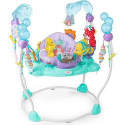 Bright Starts Disney Die kleine Meerjungfrau Meer von Aktivitten Baby Aktivittshopser mit interaktivem Spielzeug, Lichtern & Musik mit Disney Prinzessin Arielle, 6-12 Monate Blau