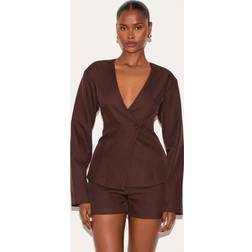 PrettyLittleThing Tailored Cinched Waist Asymmetric Blazer - Deep Chocolate