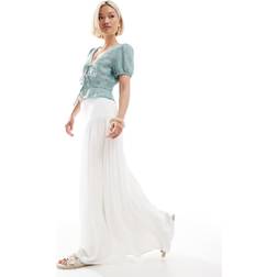 Stradivarius Contrast Flowing Midi Skirt - White