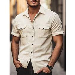 Shein Herren Populärer Klassischer Cord-Kurzarmhemd Kentkragen Mit Knopfleiste - Doppeltasche Design