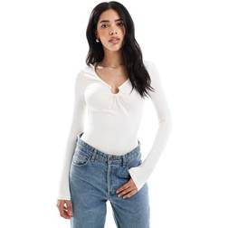 New Look Long Sleeve Bodysuit With Trim Detail - Cream