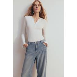H&M Trumpet-Sleeved Pointelle Body - White