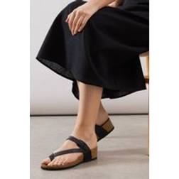 Good For The Sole Riley Toeloop Comfort Flexi Low Wedge Footbed Sandals - Black