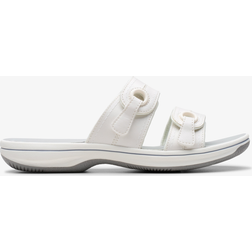 Clarks Brinkley Maye Standard Fit - White