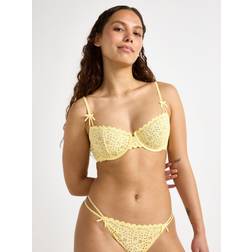 Lindex Ovadderad Bh Med Broderie Anglaise