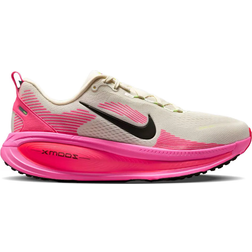 Nike Vomero 18 M - Sail/Hyper Pink/Sequoia