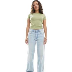 Bershka Petite High Waisted 90s Wide Leg Jeans - Super Light Wash Blue
