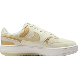 Nike Gamma Force W - Soft Pearl/Sail/Sesame/Light Khaki