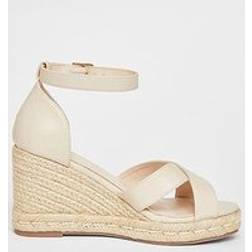 Quiz Nude Wide Fit Faux Leather Wedges - Beige