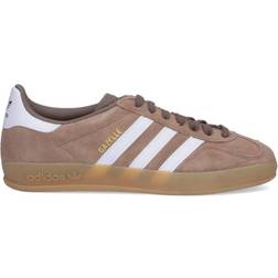 adidas Gazelle Indoor - Earth Strata/Cloud White/Gold Metallic