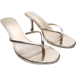 PrettyLittleThing Thong Mid Heeled Mules - Gold