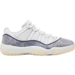 Jordan Air 11 Retro Low - Summit White/Football Grey/Black