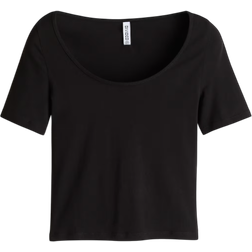 H&M Cropped T-shirt with Scoop Neck - Black