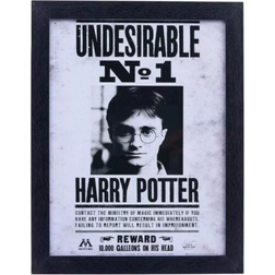 Harry Potter Undesirable No 1 Black/White Framed Art 40x30cm