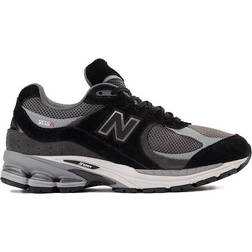 New Balance 2002R Athletic Shoe - Black