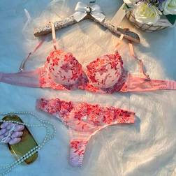 Shein 2 Pieces Set Women's Pink Romantic Underwire Bra Lingerie Set