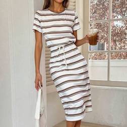 Shein Gestreiftes Midi-Lässig-Kleid mit Bindung für Frauen - Minimalistischer Stil