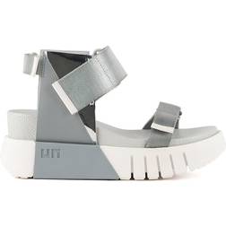 United Nude Delta Run - Irony