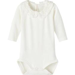 Name It Baby Body med Spetskrage