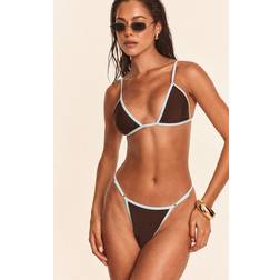 PrettyLittleThing Triangle Contrast Binding Bikini Top - Chocolate