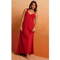 PrettyLittleThing Deep Red Floaty Woven Low Back Maxi Dress
