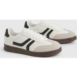 boohoo Womens Contrast Stripe Flat Trainers - White