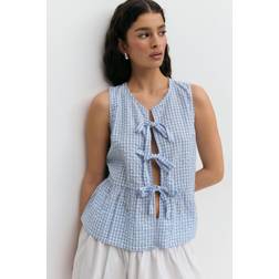 Gina Tricot Blusa A Cuadros Azules Sobrefalda Lazadas Delanteras - Azules