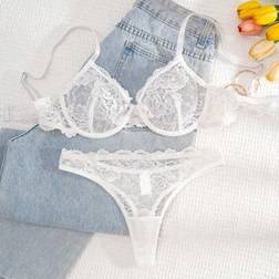 Shein Solid Color Lace Bra Panty Set With Underwire Comfort Lingerie
