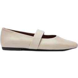 Vagabond Women's Jolin Buckle Leather Ballet Flats Creme