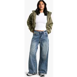 boohoo The Petite Mid Waist Wide Leg Jean - Blue
