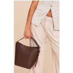 PrettyLittleThing PU Buckle Strap Bucket Bag - Chocolate