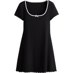 H&M Overlock Detail Flared Skirt Dress - Black