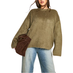 boohoo Plus Fluffy Knit Jumper - Khaki