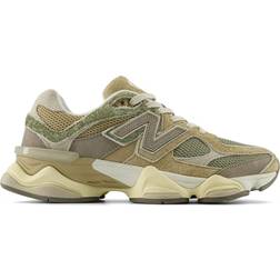 New Balance 9060 Trainers Beige Sneakers - Green/Beige/Brown Suede/Mesh