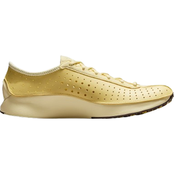 Nike Air Superfly W - Soft Yellow/Baroque Brown/Speed Yellow/Alabaster