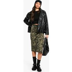 boohoo Zebra Print Rib Side Split Midi Skirt - Green