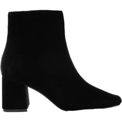 Journee Collection Hazara - Black