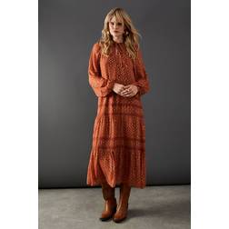 Warehouse Womens Metallic Jacquard Dobby Lace Insert Long Sleeve - Orange