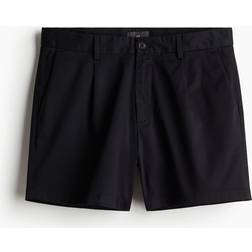 H&M Bundfaltenshorts Regular Fit Herren - Schwarz
