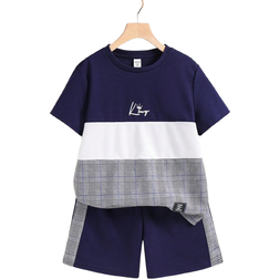 Shein Tween Boy Casual Color Blocking Plaid & Letter Print Short Sleeve T-Shirt And Shorts Set - Color