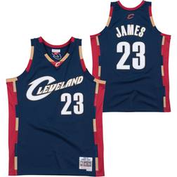 Mitchell & Ness Cleveland Cavaliers LeBron James Hardwood Classics Alternate Swingman Jersey