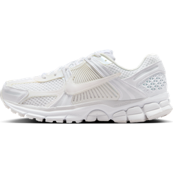 Nike Zoom Vomero 5 SE