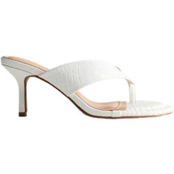New Look Toe Post - White