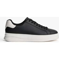 Bershka Minimalistiska Sneakers Med Snörning - Svart