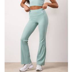 Gym King 365 Flared Yoga Legging - Green