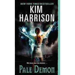 Pale Demon (Häftad, 2011)