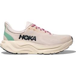 Hoka Arahi 8 Dam