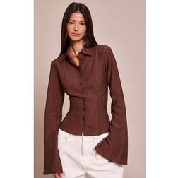 PrettyLittleThing Stripe Seam Detail Fitted Shirt - Chocolate