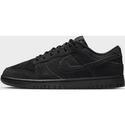 Nike Dunk Low SE Triple - Black