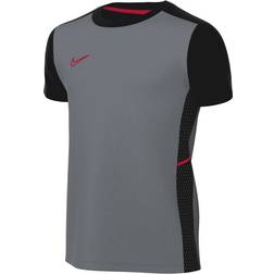 Nike Academy - L